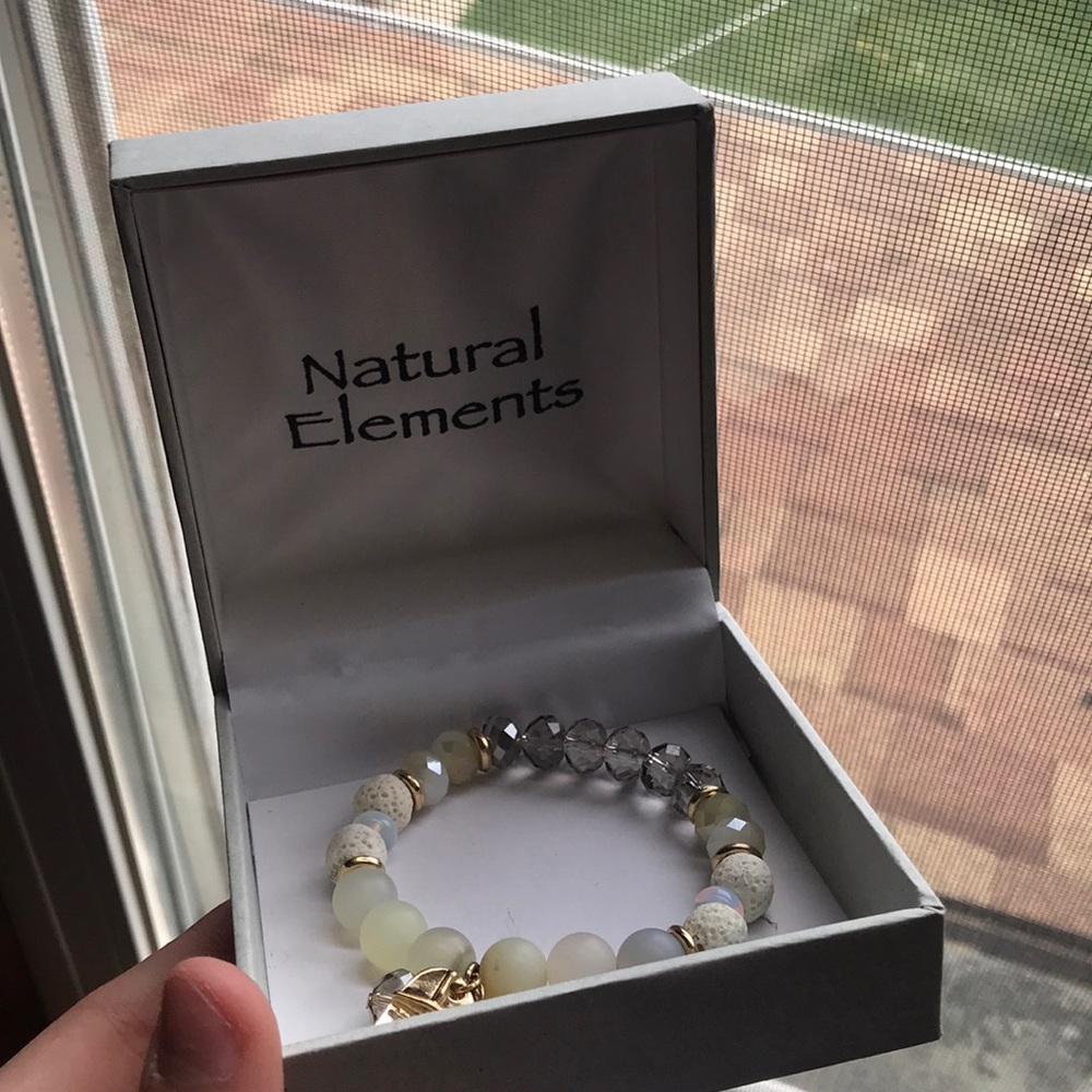 Beautiful Bracelet ! NEVER WORN